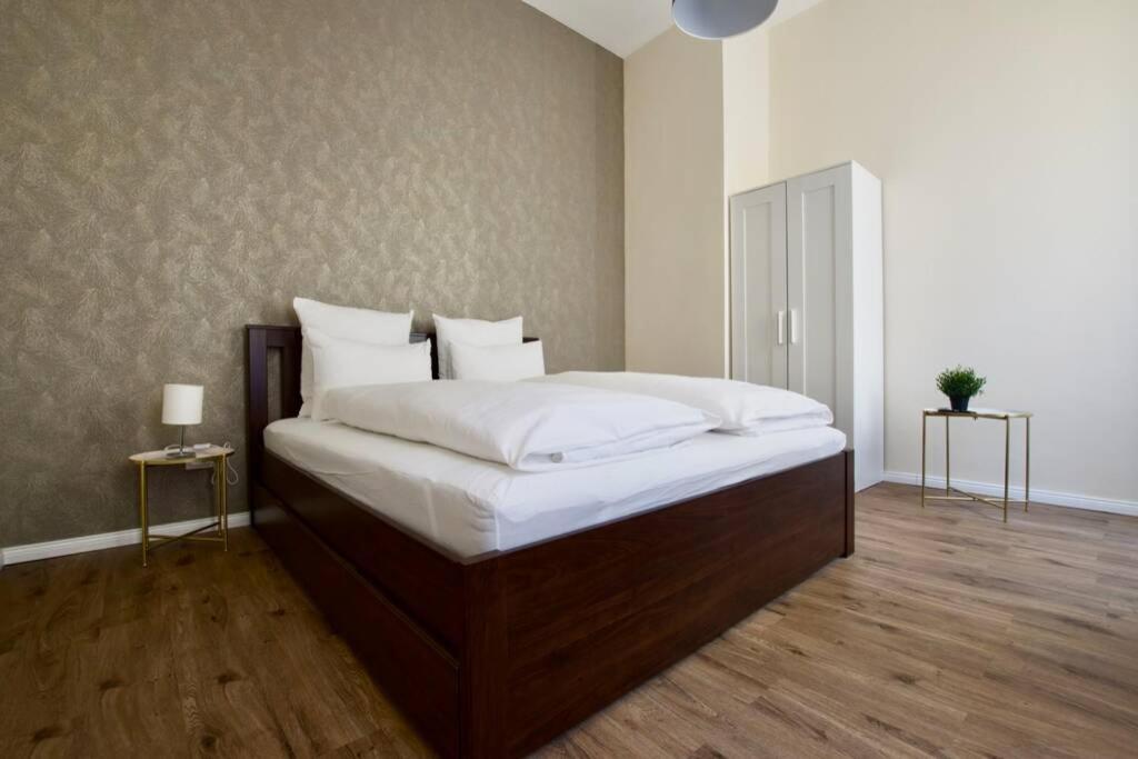 Premium Apartment By Hi5 - Astoria 4 Bedroom Budapest Exterior photo